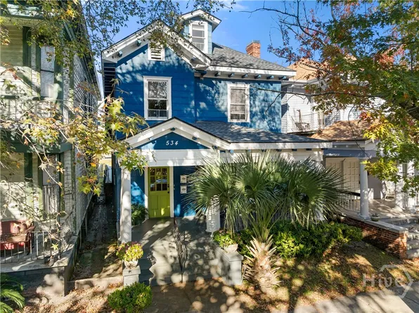 534 E Waldburg Street, Savannah, GA