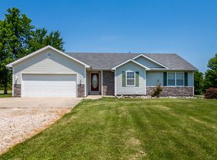 11311 E Union Church Rd, Centralia, MO 65240