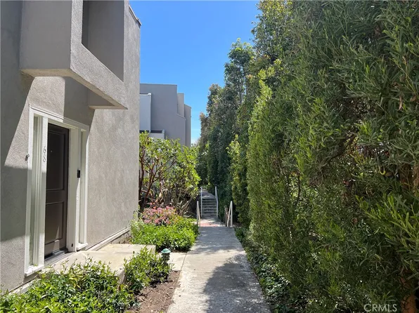 501 Herondo St APT 68, Hermosa Beach, CA 90254