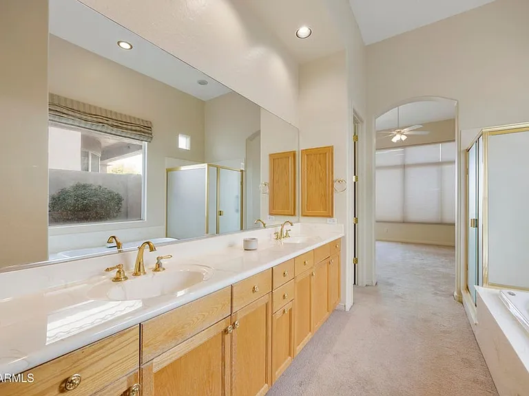 9514 E Cavalry Dr — Photo 35