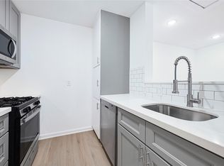 5718 Eskridge St APT 9, Houston, TX 77023