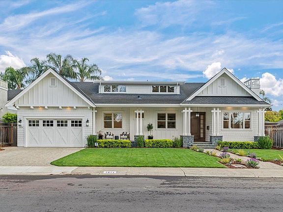 2nd image of 1824 Cabana Dr