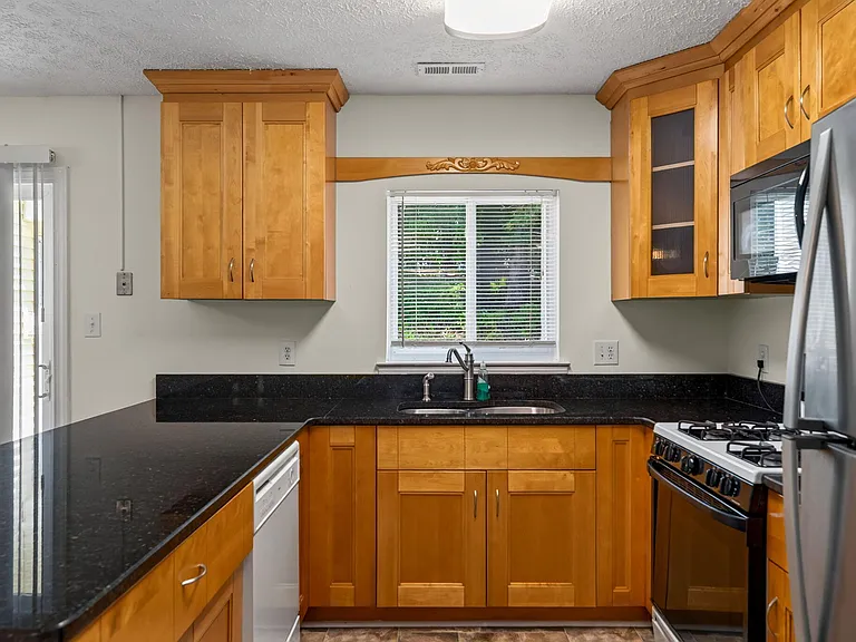 105 Trinity Woods Dr — Photo 12