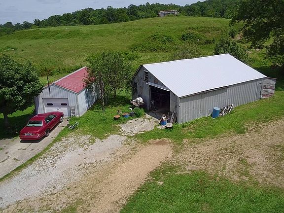 5th image of 1280 Fisher Creek Rd