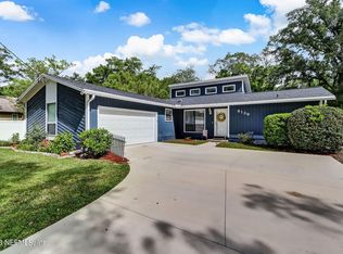 8139 Herlong Rd, Jacksonville, FL 32210