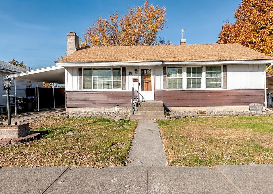 1st image of 15 Francis Dr