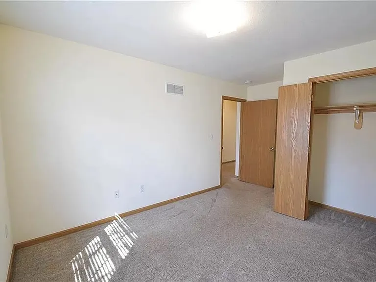 410 Ming St #A — Photo 5