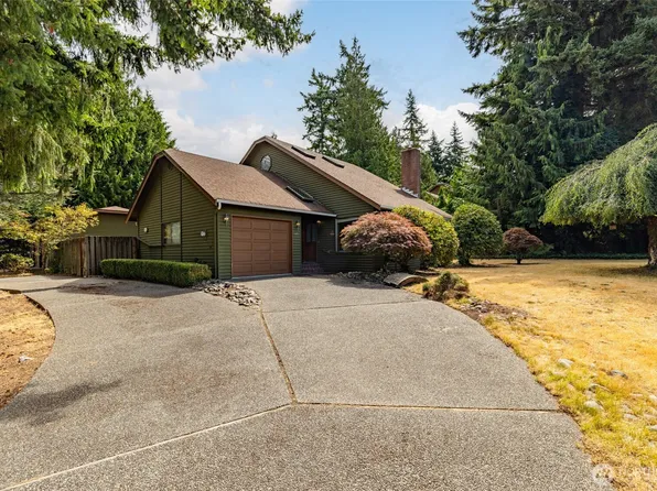 2496 Yew Street Road, Bellingham, WA 98229