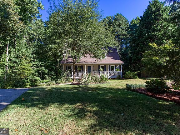 2nd image of 178 N Springs Ct