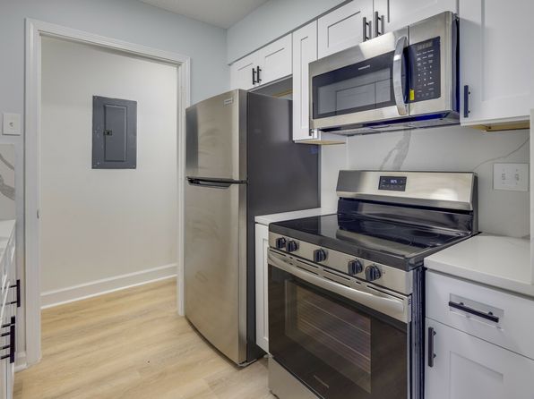 1003 Elmwood Ave APT 223