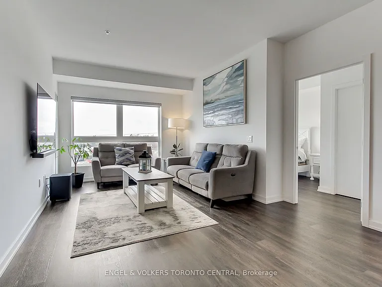 430 Essa Rd #418 — Photo 17