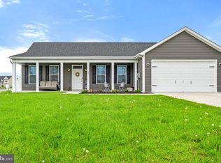 14 Peoney Ln, Bunker Hill, WV 25413