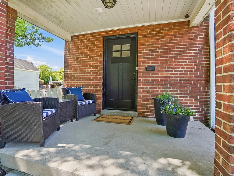 4157 Paxton Woods Ln — Photo 6