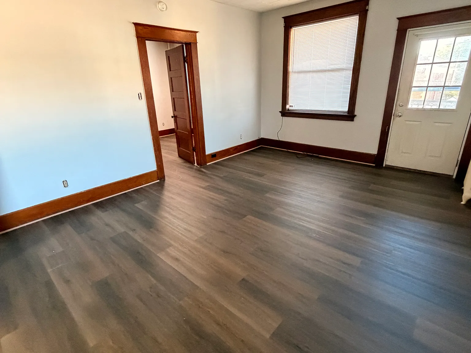 1 bed, 750 sqft, $1,100 — Photo 4