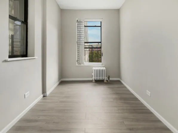 1777 Madison Avenue image 5 of 17