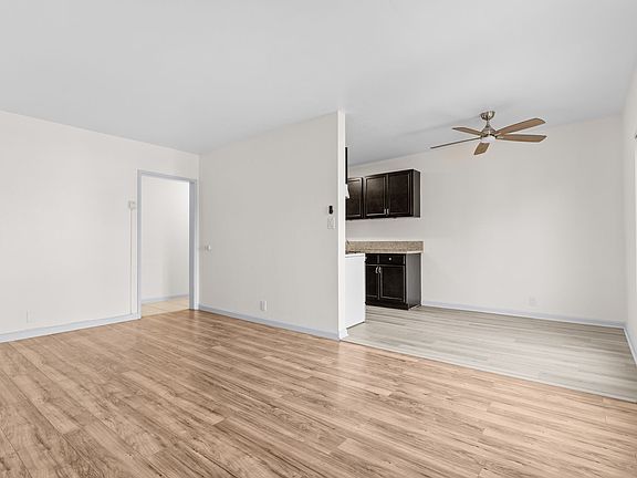 5th image of 731-745 Orange Ave #21