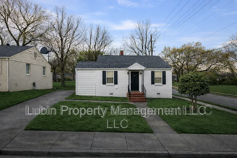 Building Photo - 1047 Randle St