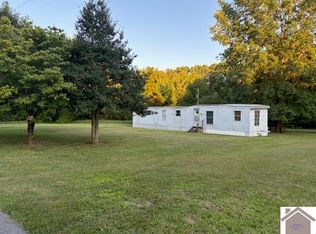 856 Wildcat Dr, Murray, KY 42071