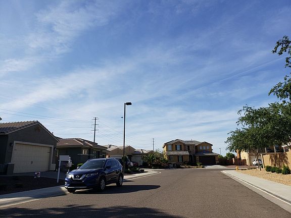 4th image of 3206 S 186th Ln