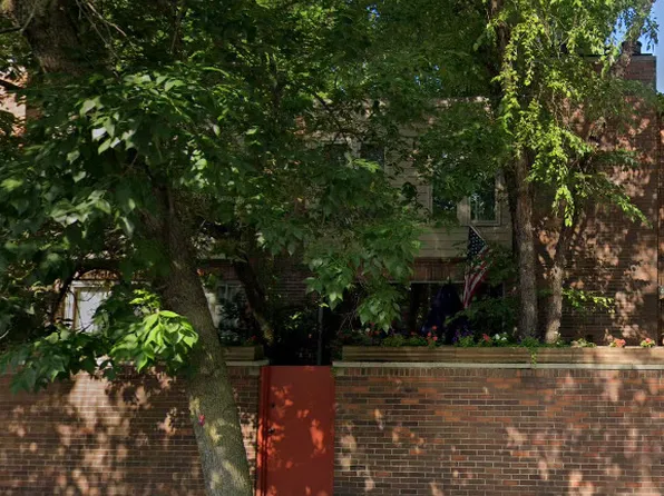1932 N Larrabee St, Chicago, IL 60614