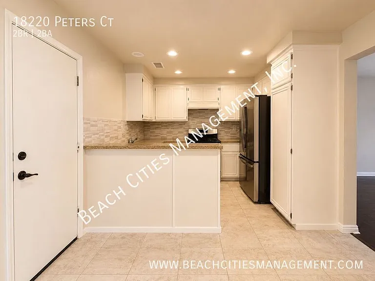 18220 Peters Ct — Photo 21