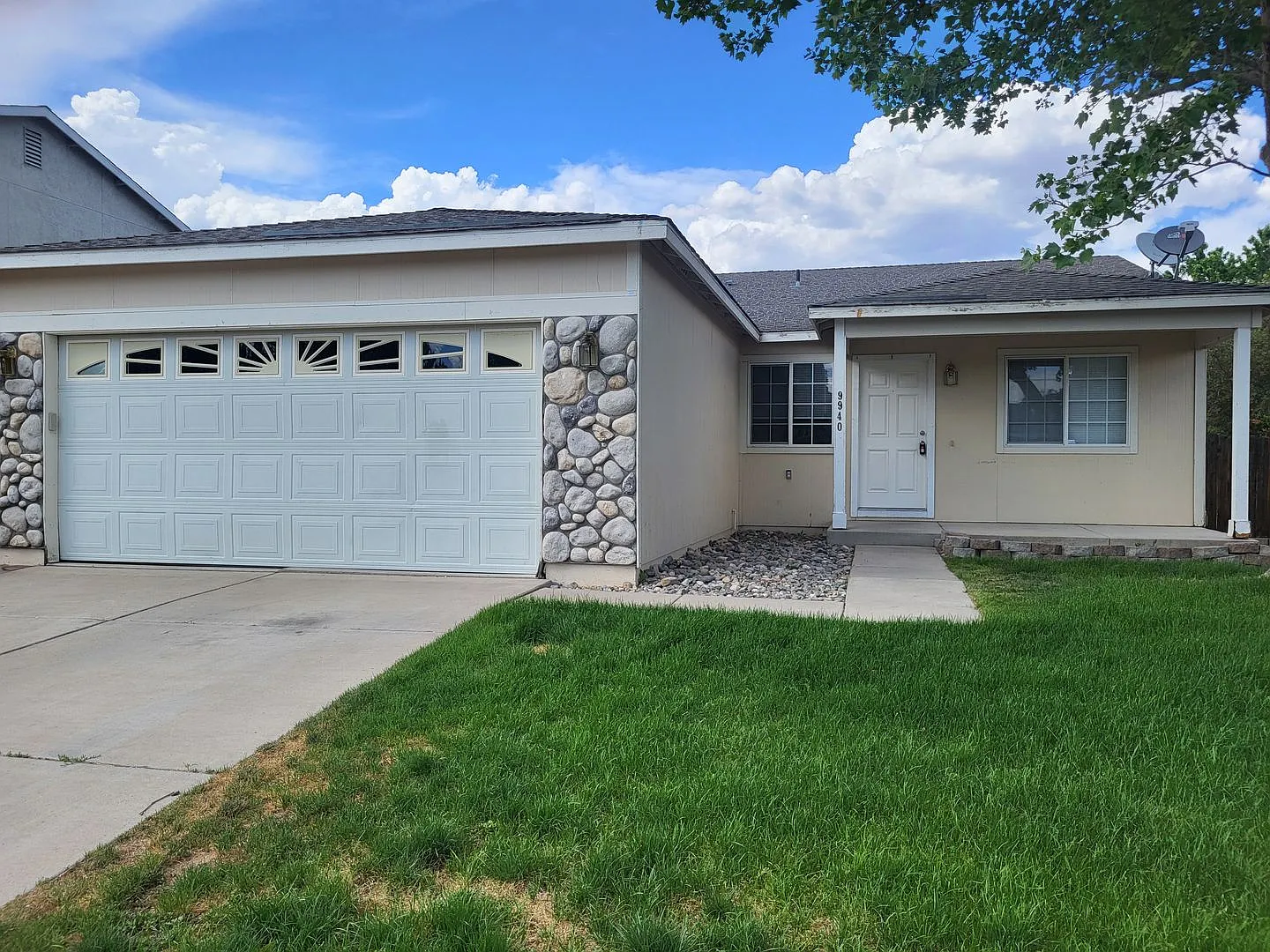 9940 Brightridge Dr - 4 Bedroom House in North Valleys - Available Now! — Photo 1