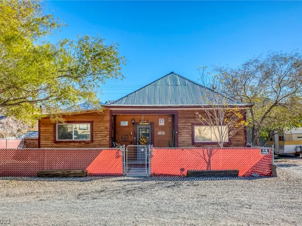407 W Montgomery St, Beatty, NV 89003