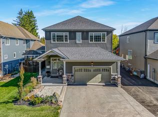 807A Montsell Ave, Georgina, ON L0E 1S0