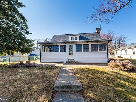 4th image of 1657 Marley Ave