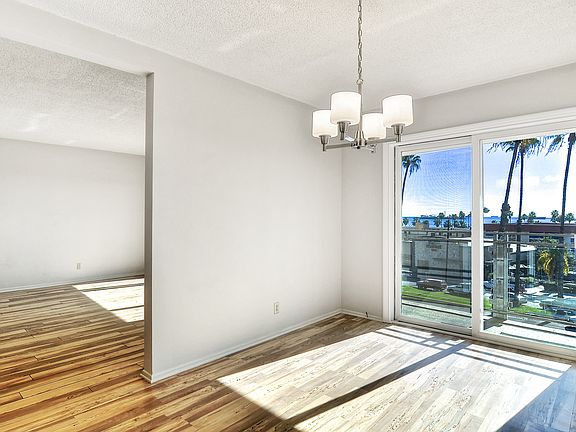 3rd image of 3819 E Livingston Dr Unit 11