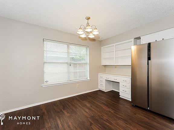 5th image of 3728 Misty Meadow Dr