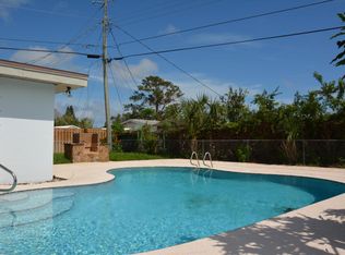 661 Cherokee Ave, Melbourne, FL 32935