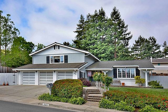 2nd image of 2411 Ascension Dr