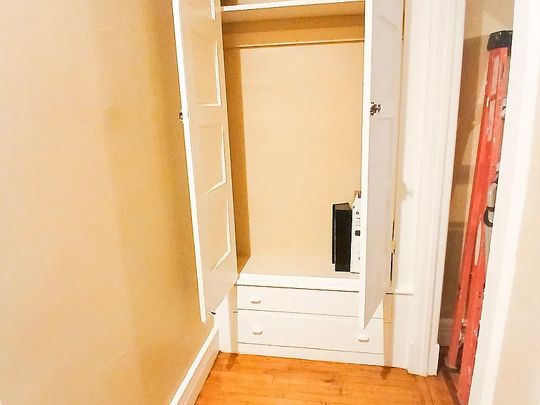 475 Hamilton St #1 — Photo 4