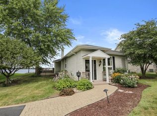 25416 W East Ave, Antioch, IL 60002