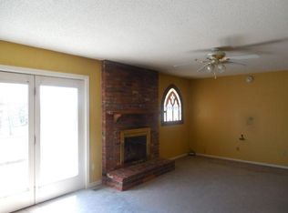 150 Stonegate Dr, Paducah, KY 42003
