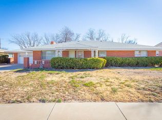1611 S Adams Ave, Roswell, NM 88203