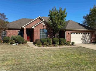 1520 Amelia Dr, Conway, AR 72034