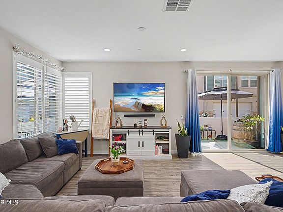 2nd image of 1830 Poppy Dr Unit 1
