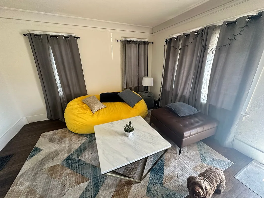 1 bed, 1.0 bath, 100 sqft, $795 — Photo 4