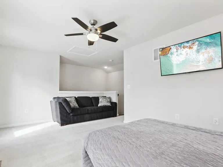 8329 Meadowood Dr — Photo 14