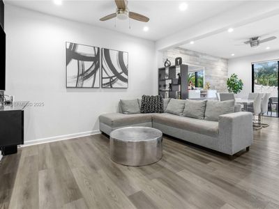 3337 W 91st Ter, Hialeah, FL, 33018