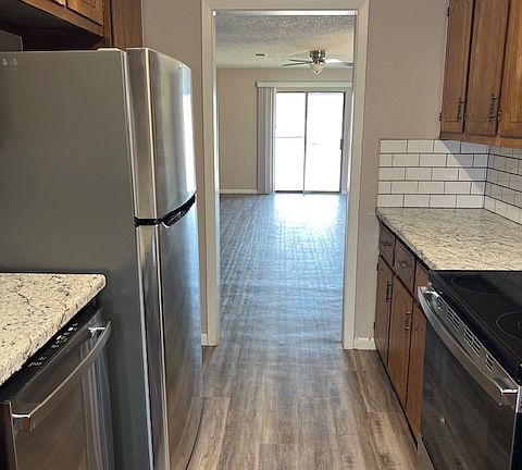5th image of 408 West Avenue Aunit #2