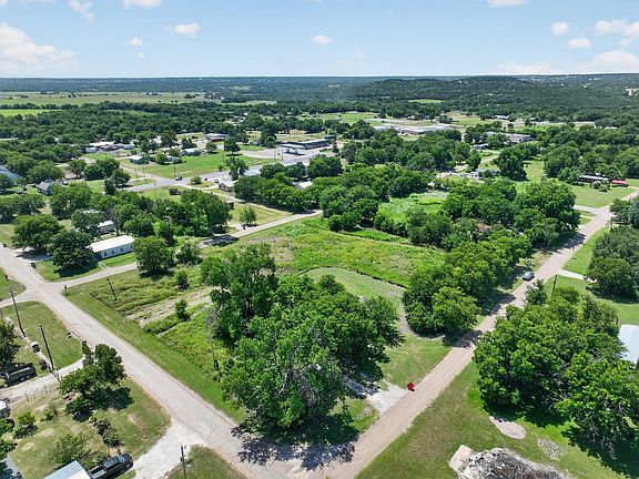 4th image of 910 Quintard