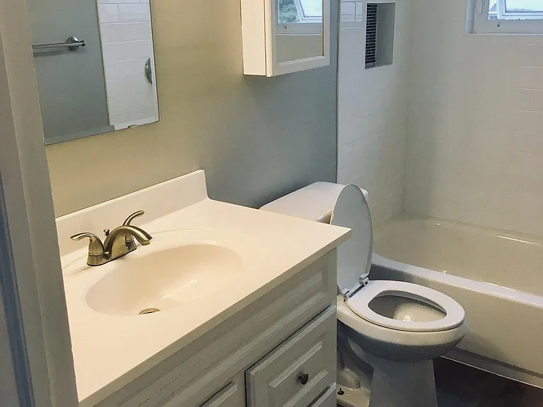 11 Camden St #UTILINC — Photo 8