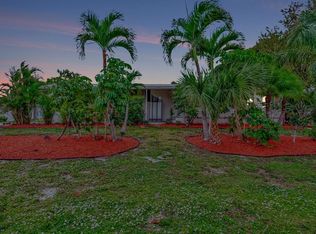 7184 SE Redbird Cir, Hobe Sound, FL 33455