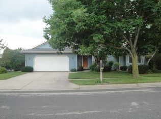 1100 Centennial Pkwy, Waunakee, WI 53597