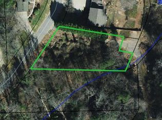 1820 10th Street Blvd NW, Hickory, NC 28601