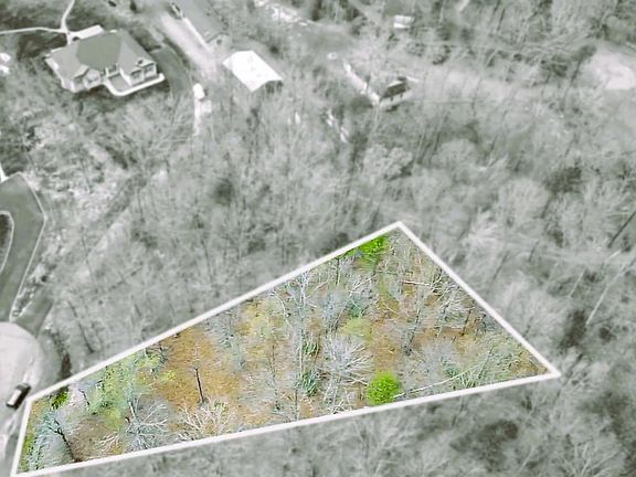 2nd image of 72 Dove Ct