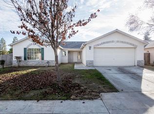 5573 W Home Ave, Fresno, CA 93722